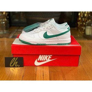 Size 7.5 w Nike Dunk Low "White Green Noise"